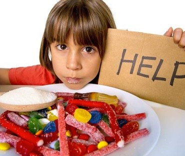 Obstáculos para a implementação de políticas públicas que diminuam a adição de açúcares em alimentos infantis no Brasil